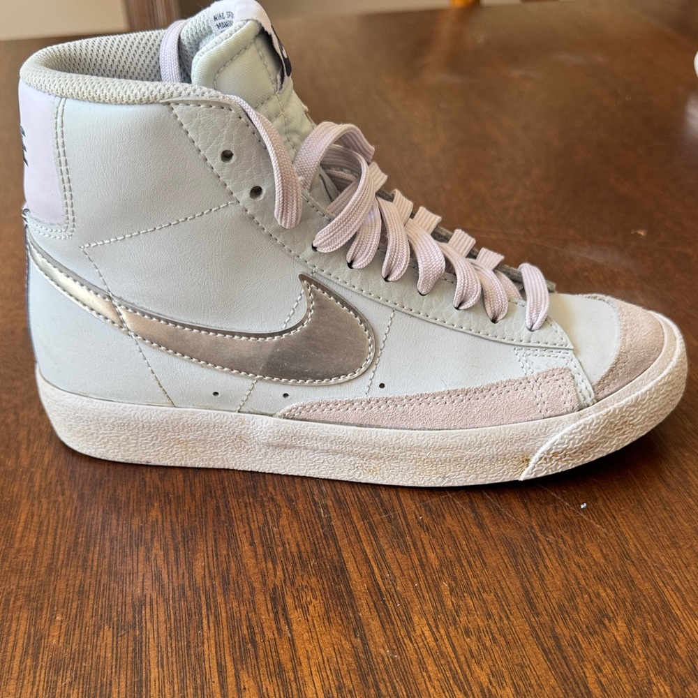 Nike High-Top Sneakers in White, Pale Pink & Metallic Silver